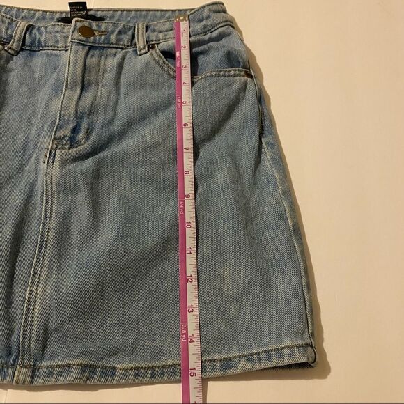 Forever 21 Denim Miniskirt Sz M - Picture 6 of 7